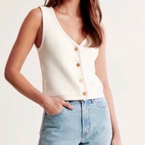 Abercrombie & Fitch Mara Button-Up Sweater Vest